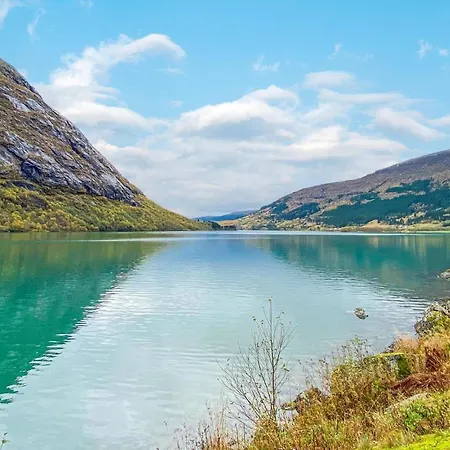 In Byrkjelo With Kitchen Semesterbostad